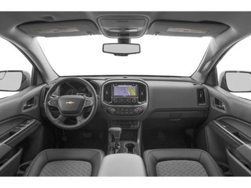 Used 2015 Chevrolet Colorado Z71 image 11