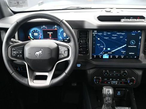 Used 2025 Ford Bronco Big Bend image 8