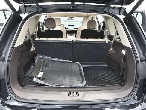 Used 2022 Lincoln Aviator Reserve w/ Elements Package Plus image 46