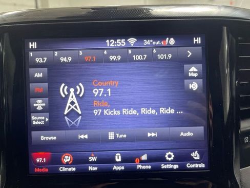 Certified 2020 RAM 1500 Laramie image 16