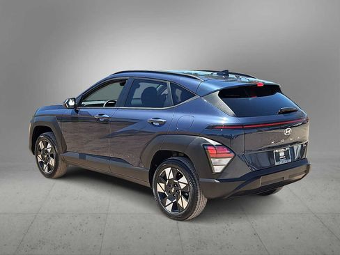 Certified 2025 Hyundai Kona SEL AWD/4WD image 6