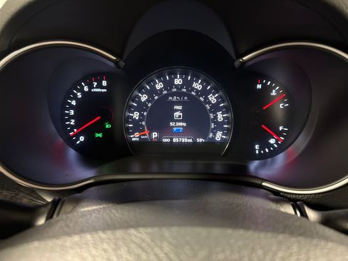Used 2014 Kia Sorento SX w/ 3rd Row Package FWD image 20