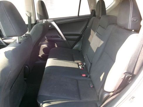 Used 2017 Toyota RAV4 XLE w/ Carpet Mat Package AWD/4WD image 22