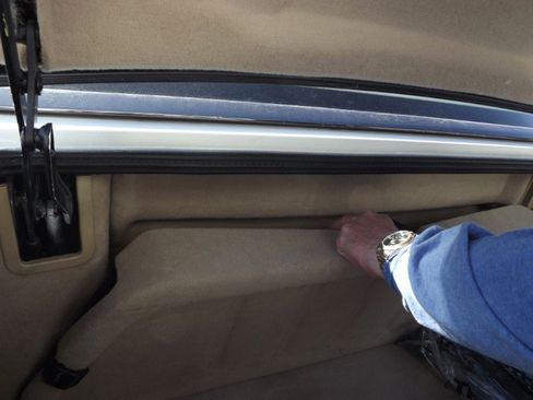 Used 1997 Mercedes-Benz SL 500 image 10