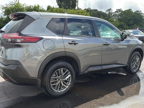 Used 2021 Nissan Rogue S FWD image 5