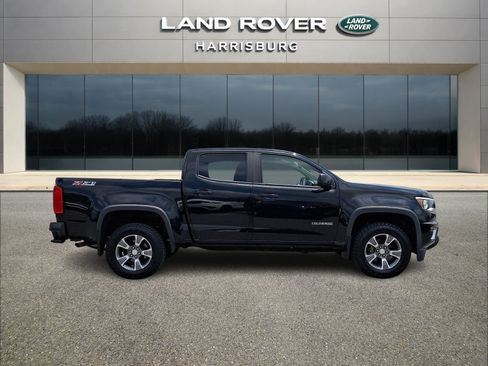 Used 2017 Chevrolet Colorado Z71 AWD/4WD image 5
