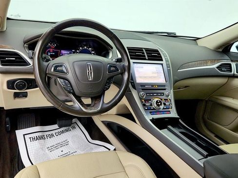 Used 2017 Lincoln MKZ Reserve FWD image 13