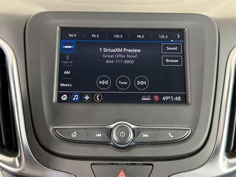 Used 2021 Chevrolet Equinox LT image 29