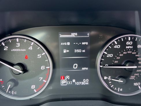Used 2025 Subaru Crosstrek 2.5i Premium AWD/4WD image 11