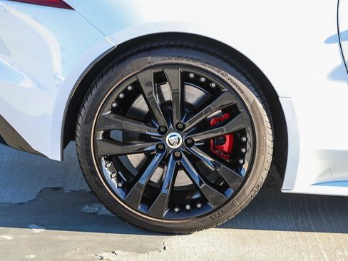 Used 2024 Jaguar F-TYPE R-Dynamic image 11