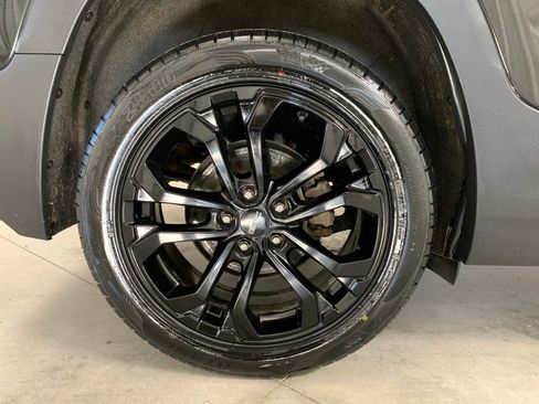 Used 2019 GMC Terrain SLE w/ Driver Convenience Package image 24