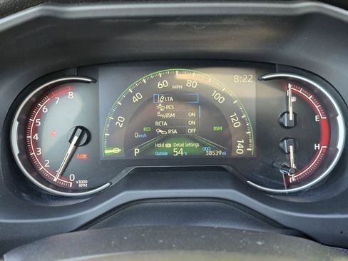 Used 2024 Toyota RAV4 XLE AWD/4WD image 14