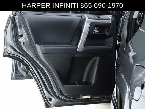 Used 2020 Toyota 4Runner SR5 Premium w/ Moonroof Package AWD/4WD image 55