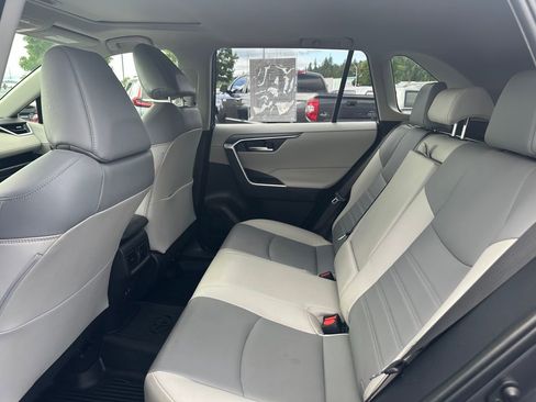 Used 2019 Toyota RAV4 XLE Premium w/ All Weather Liner Package AWD/4WD image 14