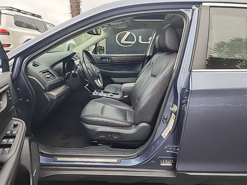 Used 2016 Subaru Outback 3.6R Limited AWD/4WD image 8