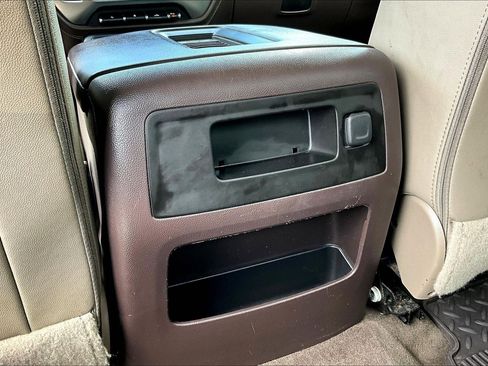 Used 2017 Chevrolet Silverado 1500 LTZ w/ Sport Package AWD/4WD image 11