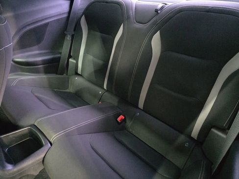 Used 2020 Chevrolet Camaro LT image 17