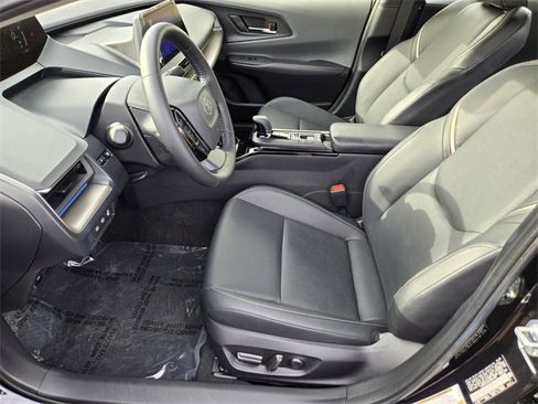Certified 2025 Toyota Prius Limited image 9