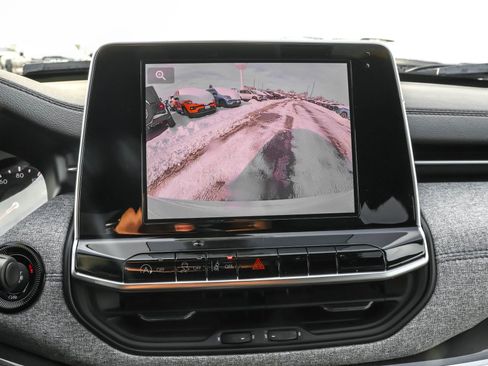 New 2026 Jeep Compass Latitude image 14