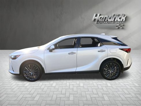 Used 2023 Lexus RX 350 w/ Luxury Package image 6