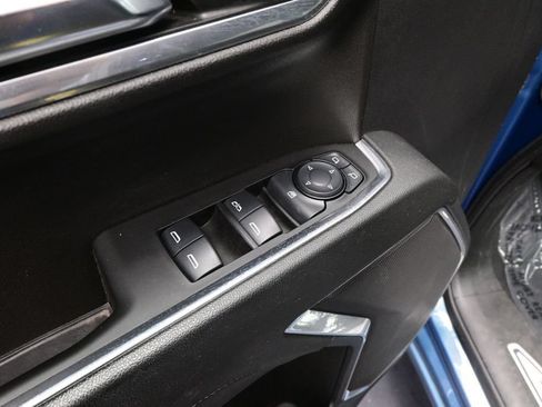 Used 2024 Chevrolet Silverado 1500 LT AWD/4WD image 14
