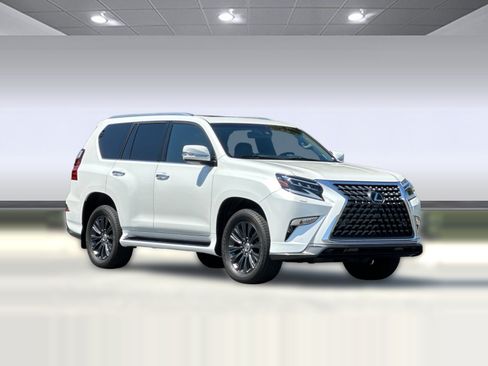 Used 2022 Lexus GX 460 Premium w/ Accessory Package AWD/4WD image 6