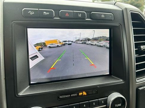 Used 2020 Ford Expedition XLT w/ Equipment Group 202A image 14