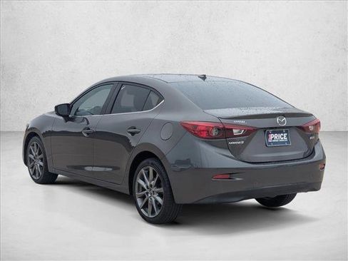 Used 2018 MAZDA MAZDA3 Touring FWD image 7
