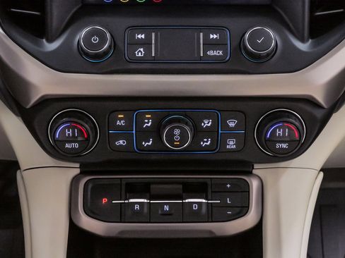 Used 2020 GMC Acadia Denali w/ Technology Package image 20