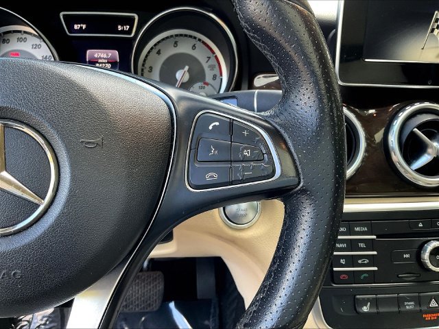 Used 2016 Mercedes-Benz GLA 250 image 14