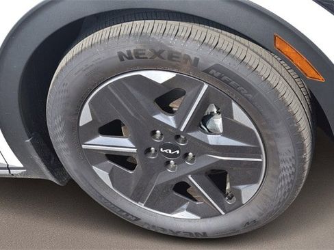 New 2025 Kia EV6 Light image 11