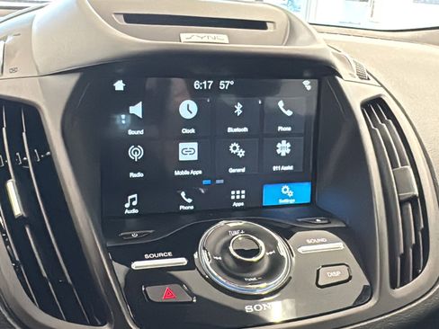 Used 2017 Ford Escape Titanium AWD/4WD image 16