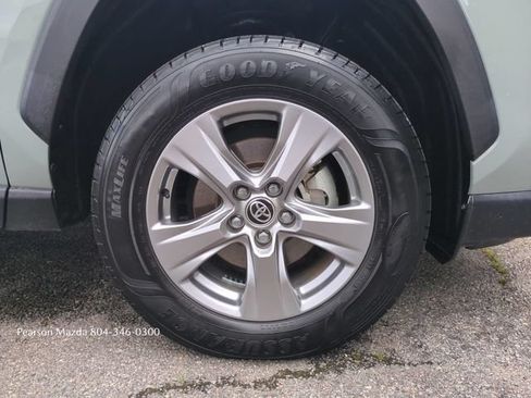 Used 2022 Toyota RAV4 XLE w/ Convenience Package AWD/4WD image 12