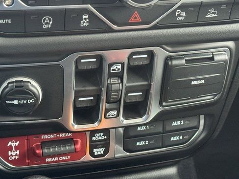 New 2026 Jeep Wrangler Unlimited Rubicon image 23