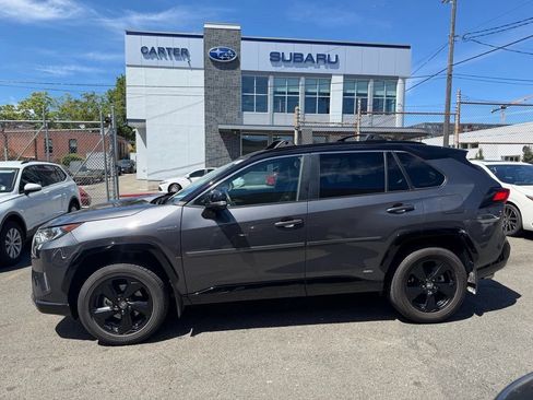 Used 2021 Toyota RAV4 XSE AWD/4WD image 4