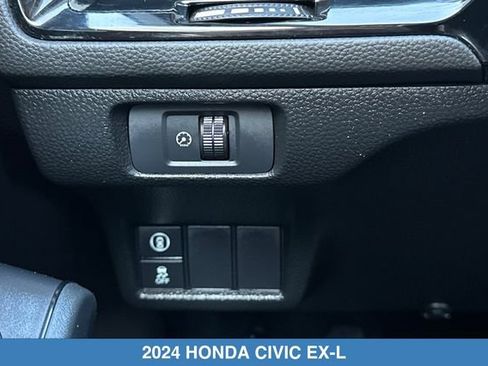 Certified 2024 Honda Civic EX-L image 31