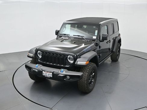 Used 2024 Jeep Wrangler Unlimited image 52