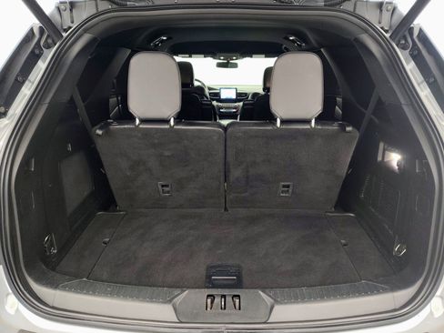 Used 2020 Ford Explorer ST image 18