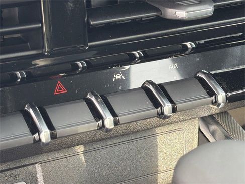 New 2026 GMC Canyon Elevation image 17