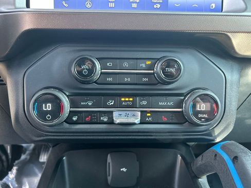 Certified 2023 Ford Bronco Outer Banks AWD/4WD image 19