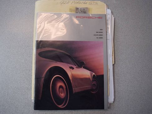 Used 1993 Porsche 928 GTS RWD image 77