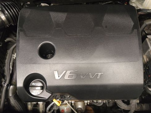 Used 2019 Buick Enclave Essence FWD image 30