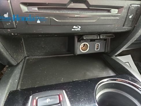 Used 2022 Honda Pilot Touring image 34