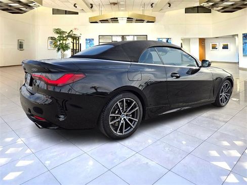 Used 2024 BMW 430i Convertible image 7