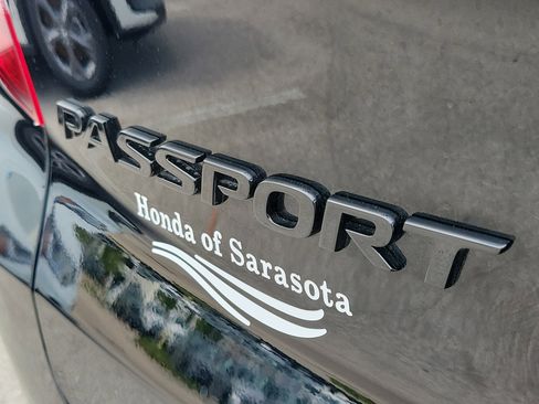Used 2025 Honda Passport TrailSport image 11