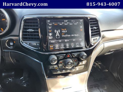 Used 2020 Jeep Grand Cherokee Limited image 7