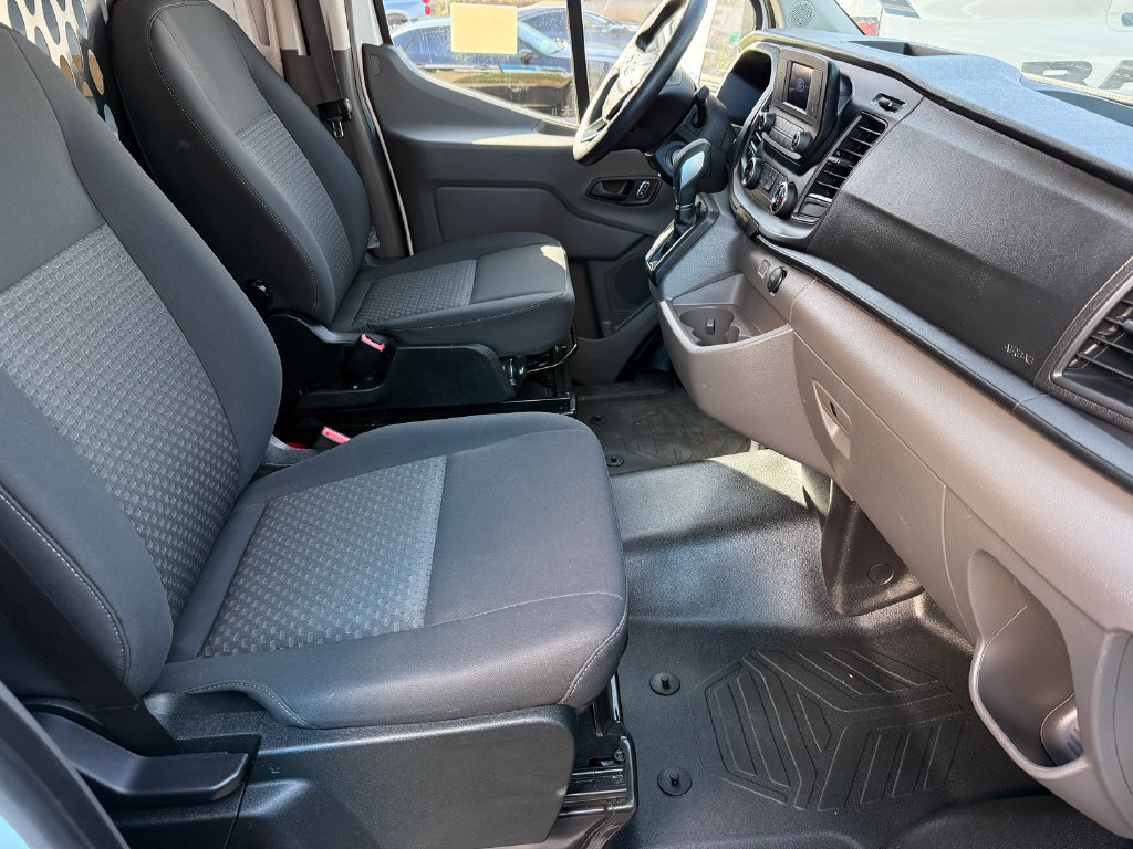 Used 2025 Ford Transit 250 Low Roof w/ Exterior Upgrade Package RWD image 14