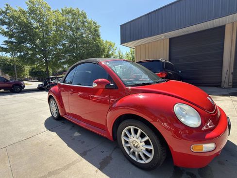 Used 2005 Volkswagen Beetle GLS image 64