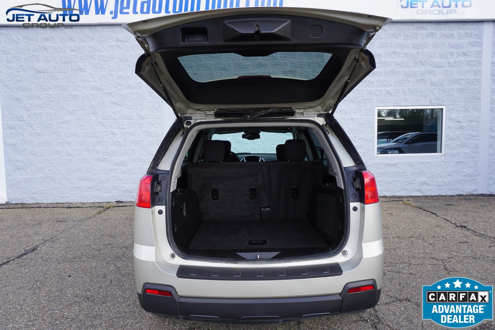 Used 2014 GMC Terrain SLE w/ Convenience Package AWD/4WD image 16