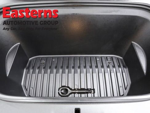 Used 2020 Tesla Model Y Performance image 7